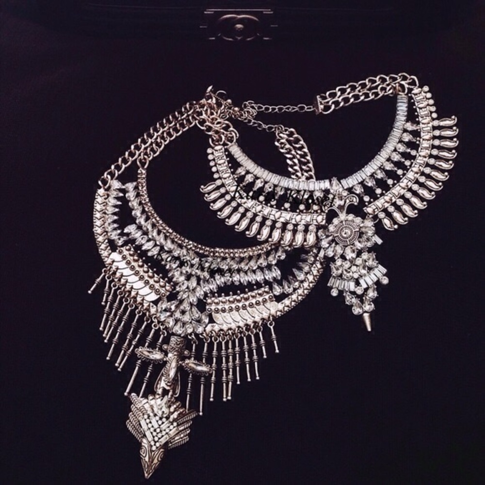 Jewelry | Layered silver statement necklace